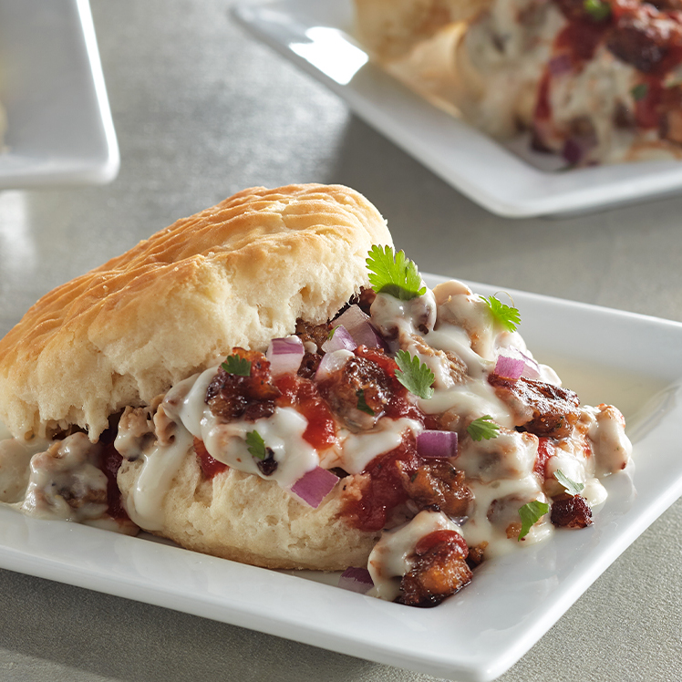 Meatless Saus’ge Biscuits & Gravy