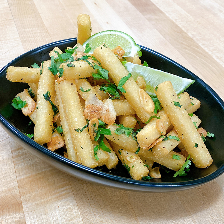 Toasted Garlic & Cilantro Yuca Fries