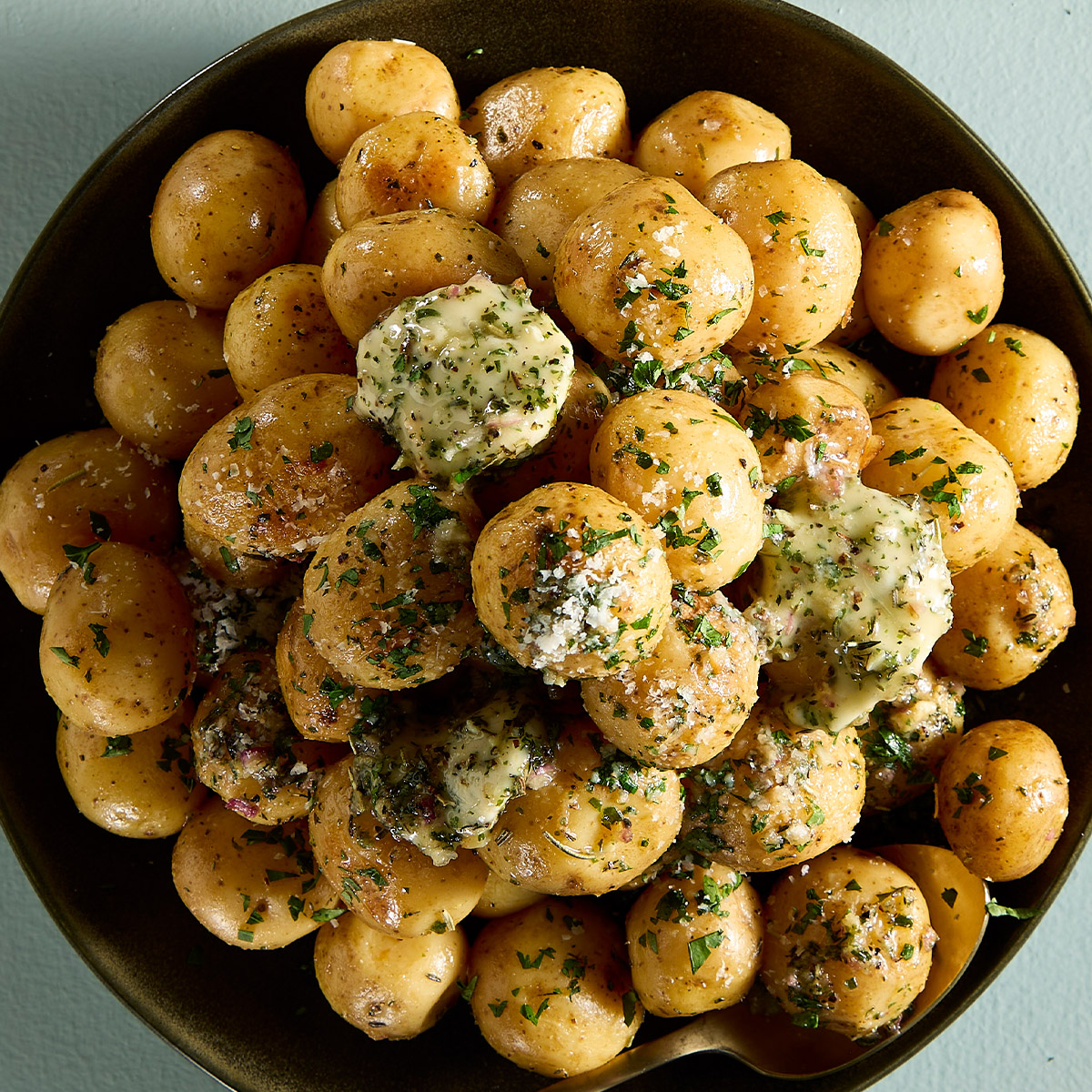 Roasted Garlic & Herb Sous Vide Potatoes